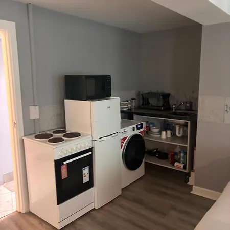 Viking Triangle Apartment *